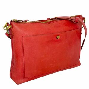 Madewell The Transport Crossbody Strap in Distressed Red Leather Front Pocket